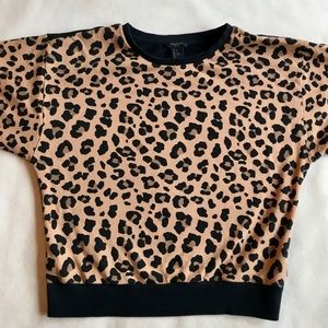 Forever 21 Leopard Print Sweatshirt Size L